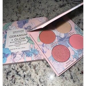 Geranium + Glow - Blush & Highlight Palette